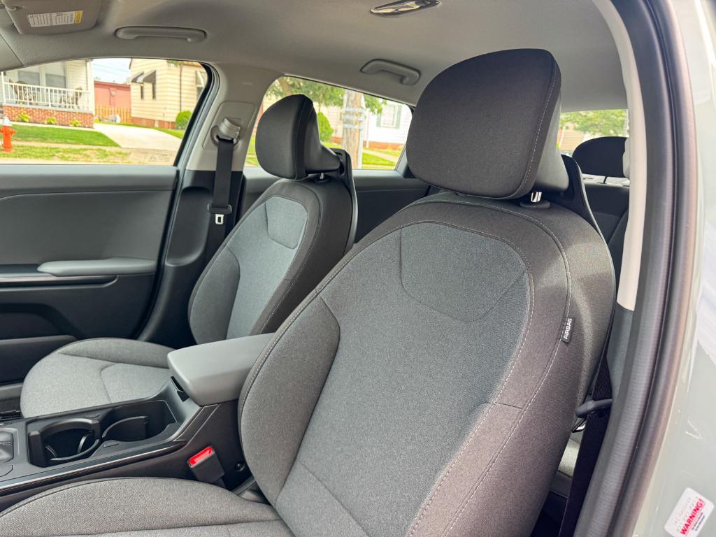 new 2025 Kia K4 car, priced at $23,665