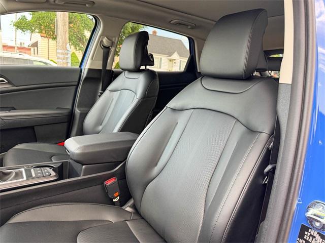 new 2026 Kia Sportage car, priced at $34,385