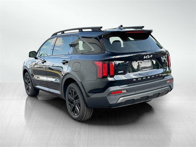 used 2022 Kia Sorento car, priced at $28,127