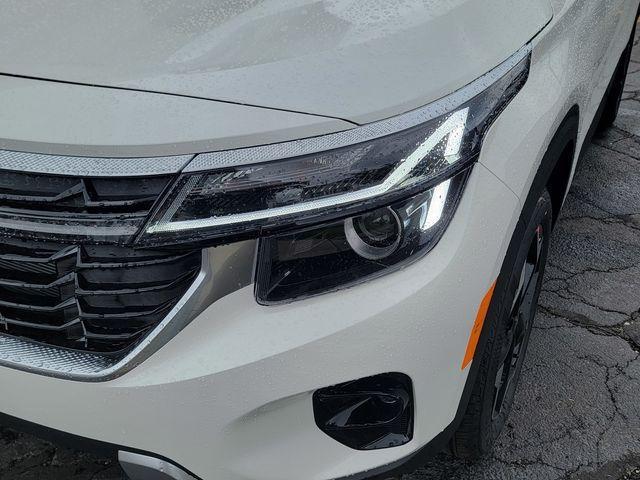 new 2026 Kia Seltos car, priced at $27,771