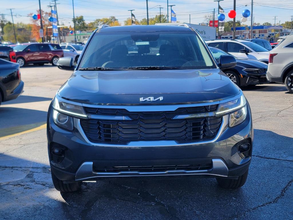new 2026 Kia Seltos car, priced at $27,458