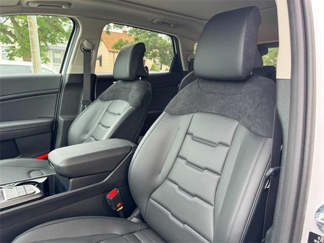 new 2026 Kia Sportage car, priced at $35,715