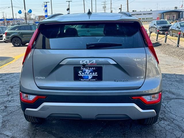 new 2025 Kia Niro car, priced at $30,360