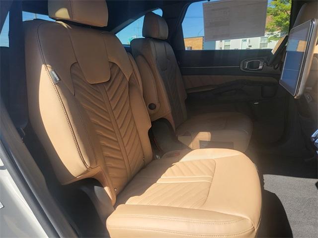 new 2025 Kia Sorento car, priced at $45,217