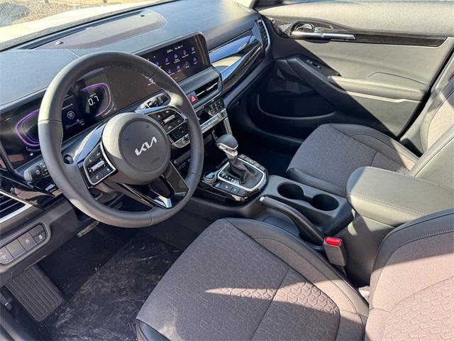new 2025 Kia Seltos car, priced at $27,920