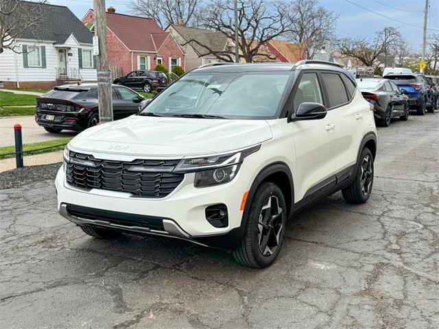 new 2025 Kia Seltos car, priced at $27,920