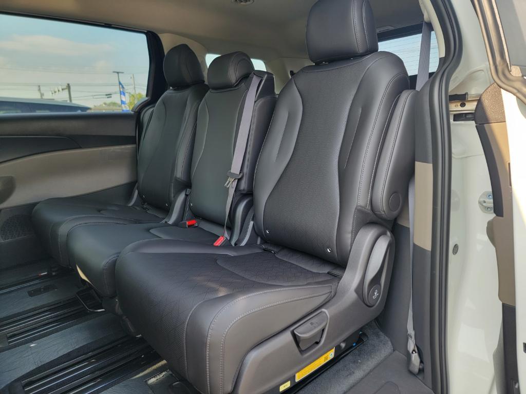 new 2026 Kia Carnival car, priced at $39,346