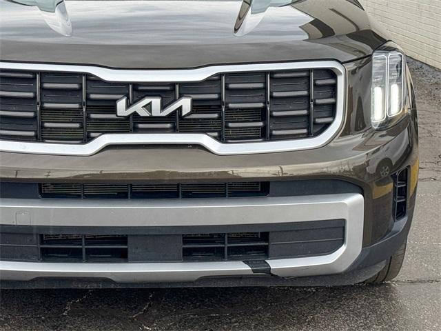 used 2023 Kia Telluride car, priced at $35,672