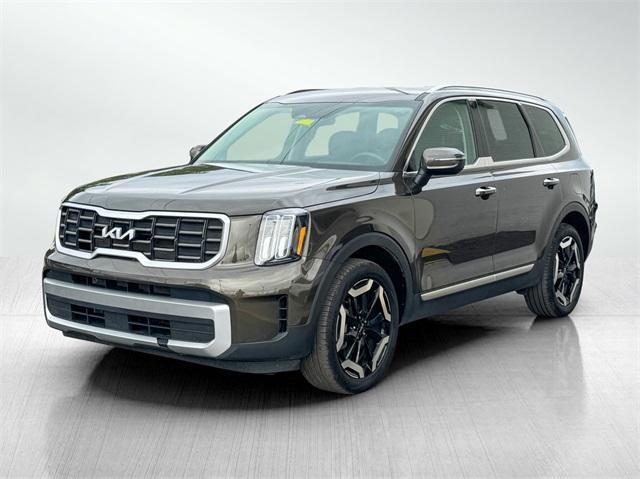 used 2023 Kia Telluride car, priced at $35,672