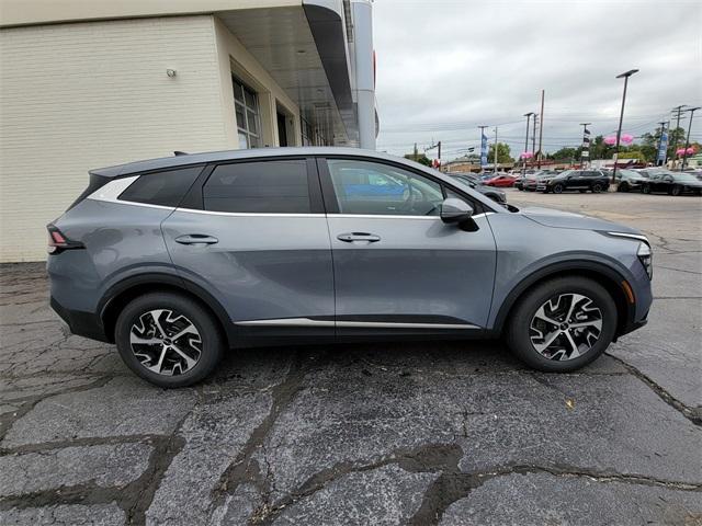 new 2025 Kia Sportage car, priced at $31,050