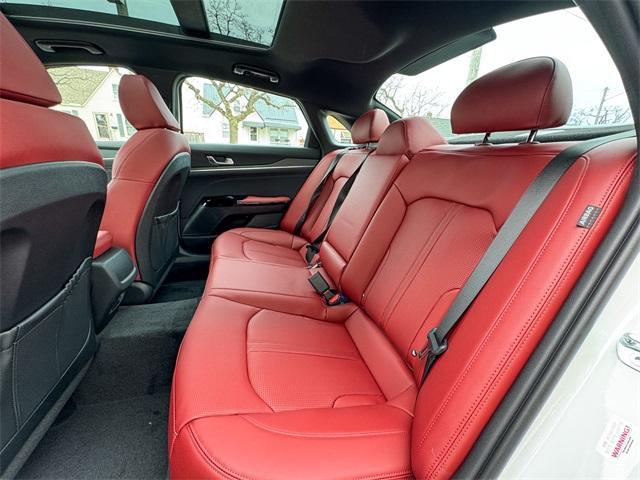 new 2025 Kia K5 car, priced at $32,940