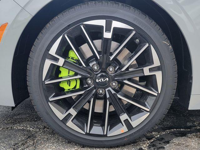 new 2026 Kia K5 car, priced at $33,270