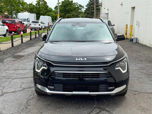 new 2025 Kia Niro car, priced at $32,555