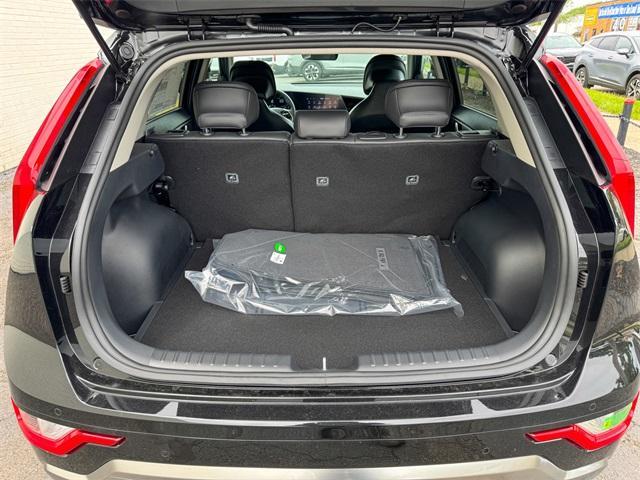new 2025 Kia Niro car, priced at $32,555