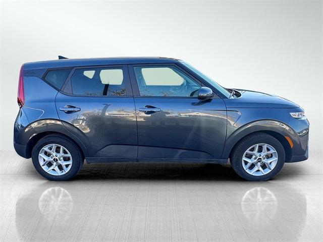 used 2022 Kia Soul car, priced at $16,878