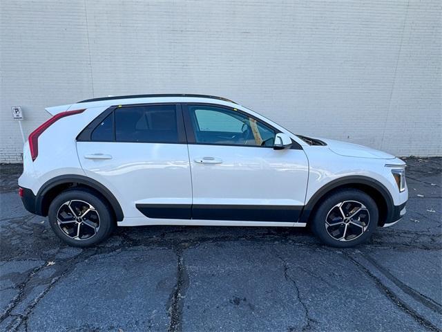 new 2025 Kia Niro car, priced at $31,235