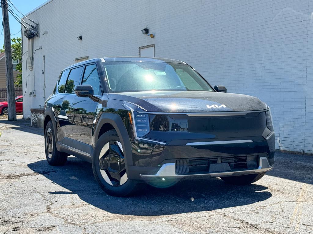 new 2026 Kia EV9 car, priced at $54,370