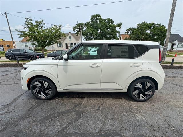 new 2025 Kia Soul car, priced at $25,705