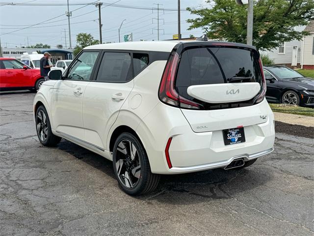 new 2025 Kia Soul car, priced at $25,705