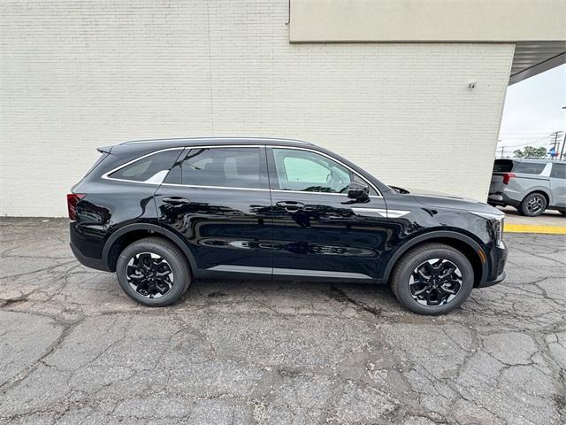 new 2025 Kia Sorento car, priced at $37,060