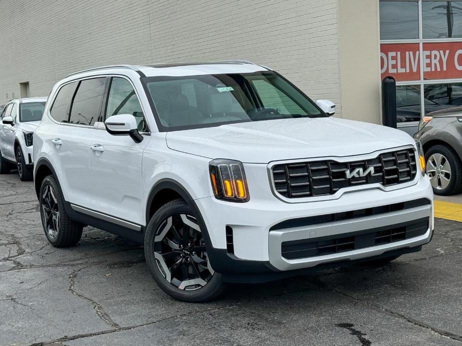 new 2024 Kia Telluride car, priced at $42,920