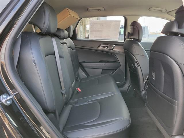 new 2025 Kia Sportage Hybrid car, priced at $32,284