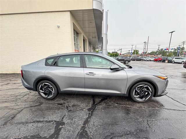 new 2025 Kia K4 car