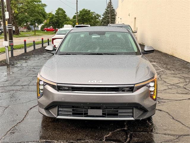 new 2025 Kia K4 car