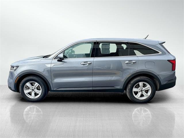 used 2023 Kia Sorento car, priced at $25,716
