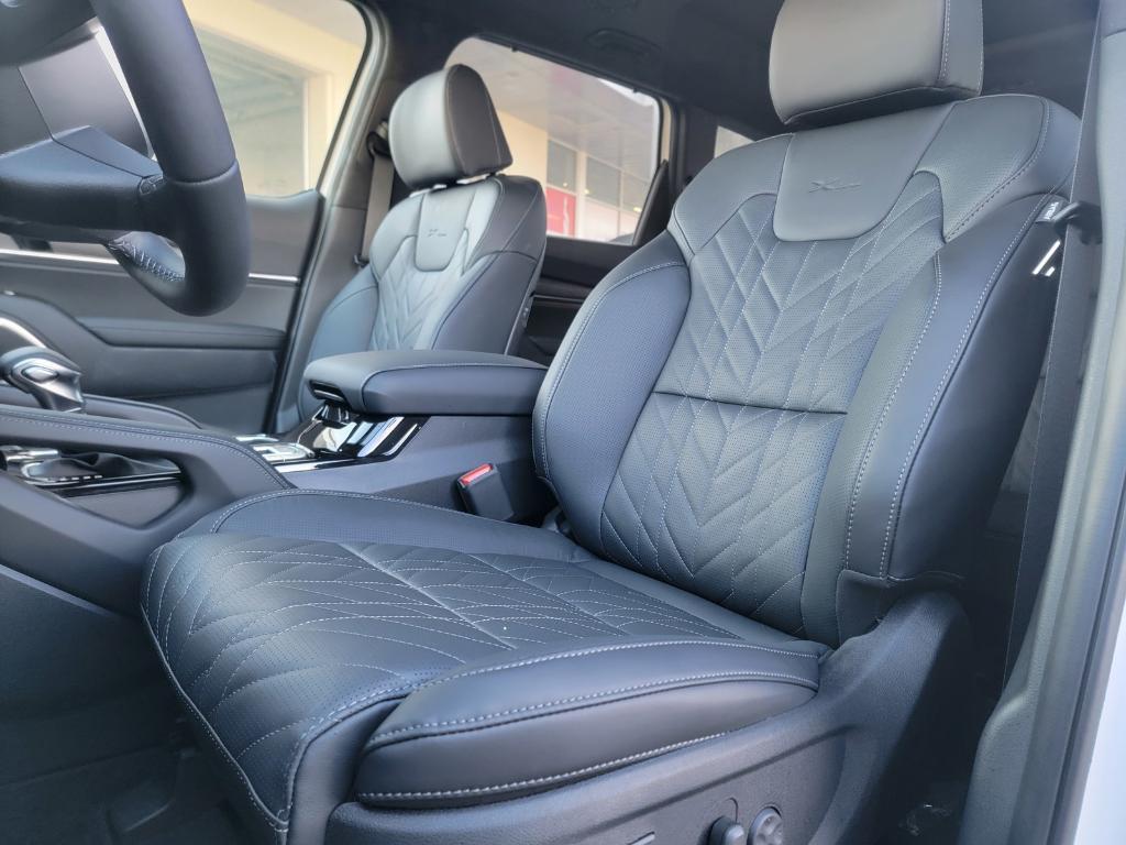 new 2025 Kia Telluride car, priced at $51,944