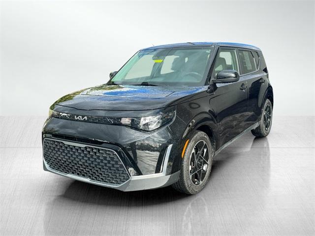 used 2023 Kia Soul car, priced at $20,411