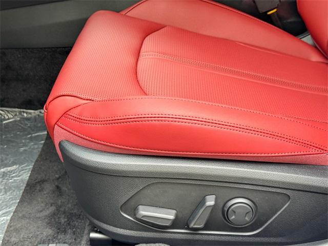 new 2025 Kia K5 car, priced at $32,940