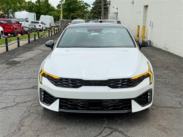 new 2025 Kia K5 car, priced at $32,940