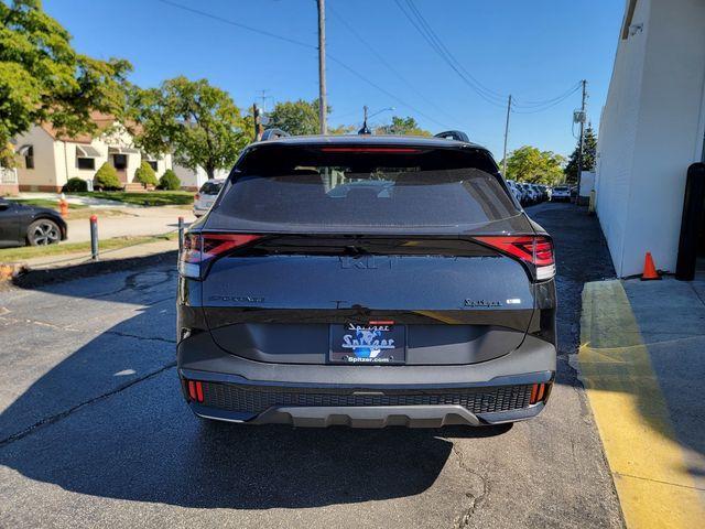 new 2025 Kia Sportage Plug-In Hybrid car, priced at $42,752