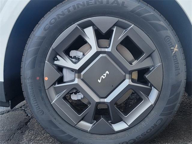 new 2026 Kia Carnival Hybrid car, priced at $44,385