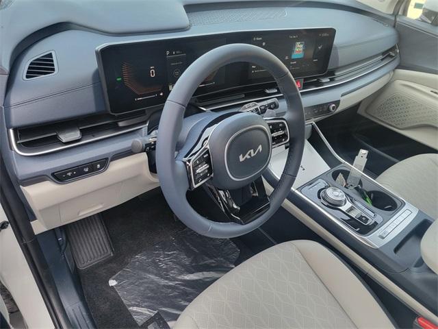 new 2026 Kia Carnival Hybrid car, priced at $44,385