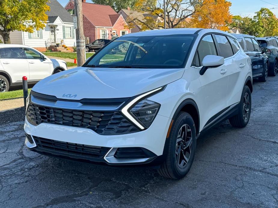 new 2025 Kia Sportage car, priced at $30,435