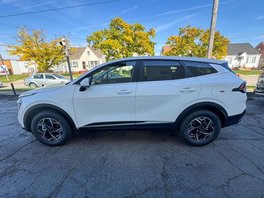 new 2025 Kia Sportage car, priced at $30,435