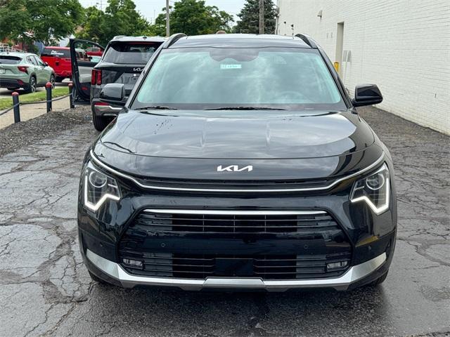 new 2025 Kia Niro car, priced at $31,906