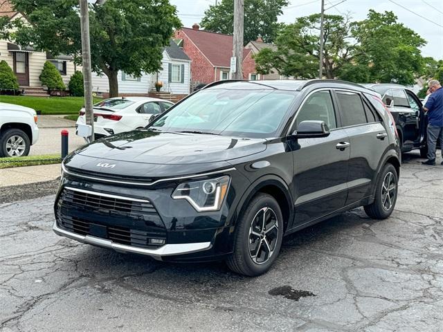 new 2025 Kia Niro car, priced at $31,906