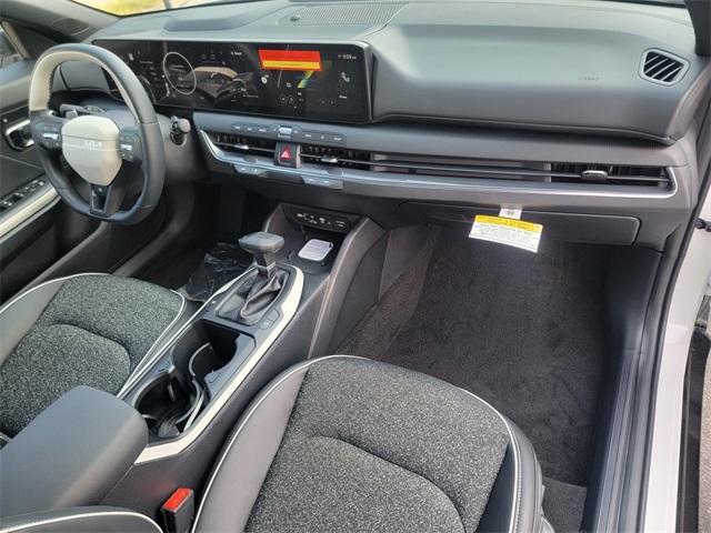 new 2025 Kia K4 car, priced at $27,824