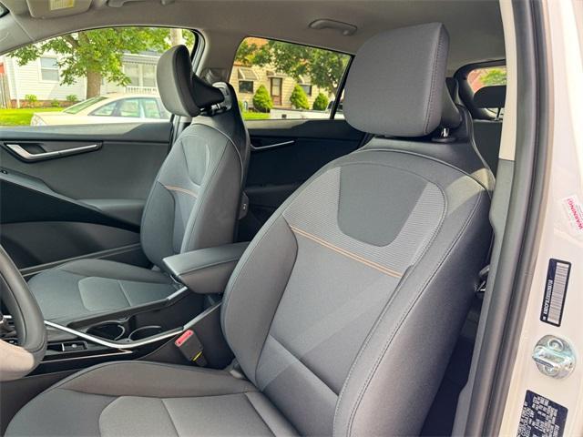 new 2025 Kia Niro car, priced at $27,023
