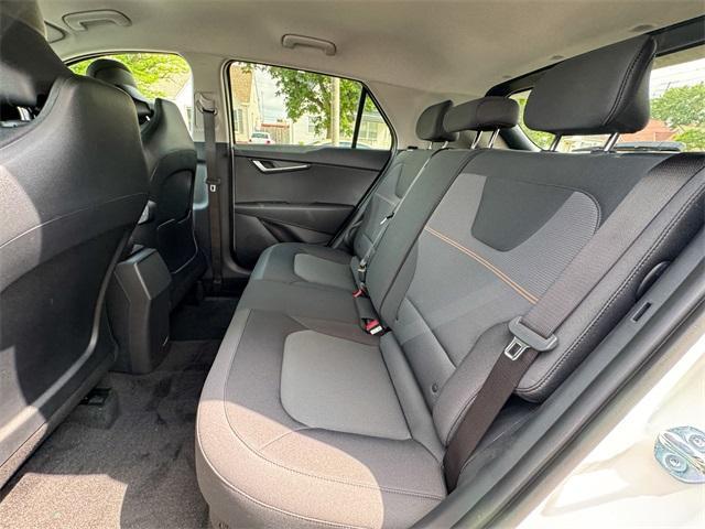 new 2025 Kia Niro car, priced at $27,023