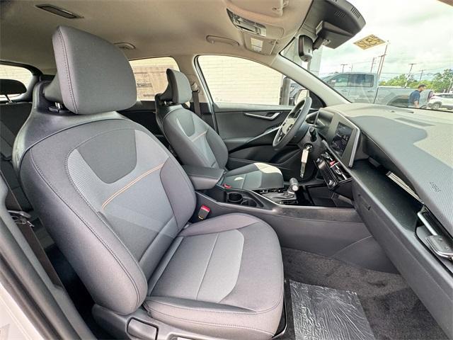 new 2025 Kia Niro car, priced at $27,023