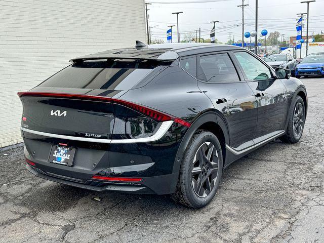 new 2025 Kia EV6 car, priced at $43,014