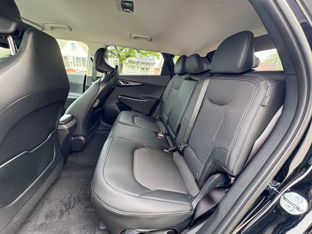 new 2025 Kia EV6 car, priced at $43,014