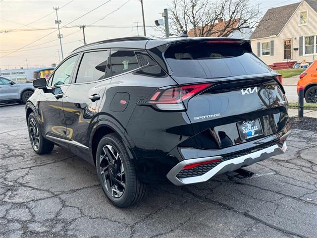 new 2025 Kia Sportage car, priced at $38,425