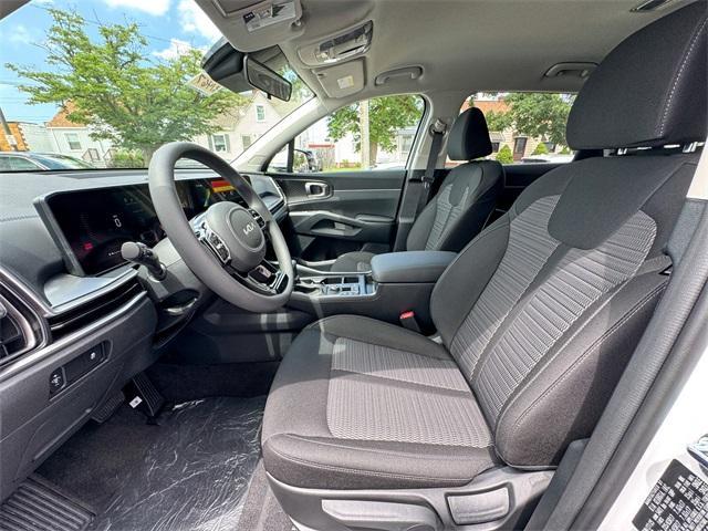 new 2025 Kia Sorento car, priced at $32,155