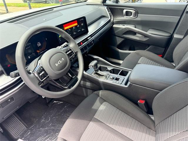 new 2025 Kia Sorento car, priced at $32,155