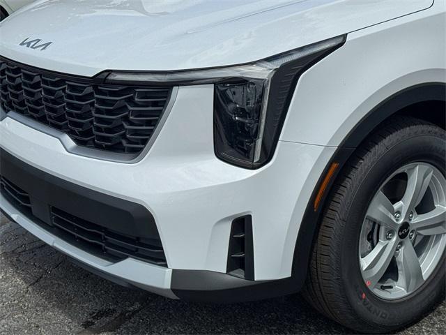 new 2025 Kia Sorento car, priced at $32,155